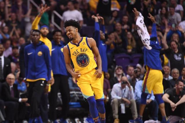 3年1.93亿！恩比德与76人提前续约 总价超3亿